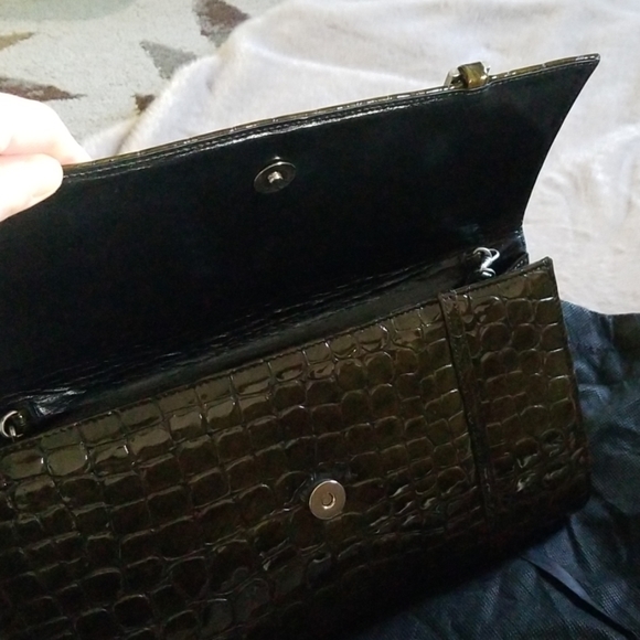 BCBG MAXAZRIA olive green patent leather clutch - Picture 2 of 6